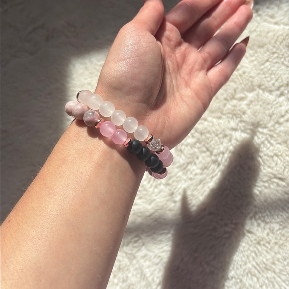 Crystal Bracelet Bundle – Rose Quartz, Garnet, Rhodonite, Opal, Quartz - Picture 2 of 3